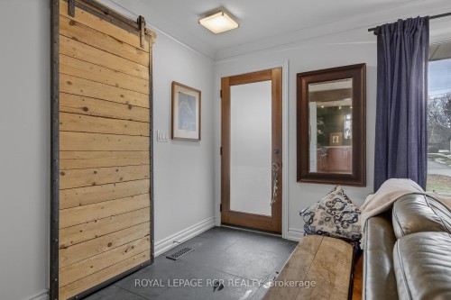 22 Rice Drive, King, ON - Indoor Photo Showing Other Room