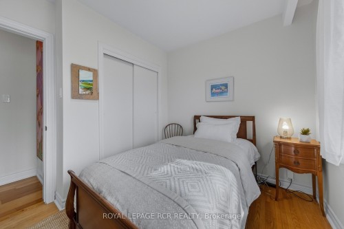 22 Rice Drive, King, ON - Indoor Photo Showing Bedroom