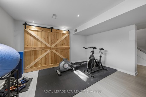 22 Rice Drive, King, ON - Indoor Photo Showing Gym Room