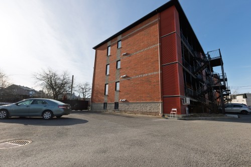 Face arrière - 202-16639 Boul. Pierrefonds, Montréal (L'Île-Bizard/Sainte-Geneviève), QC - Outdoor With Exterior