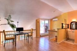 Mezzanine - 