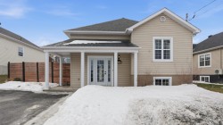 1080 9e Avenue A  Saint-Georges, QC G5Y 8M7
