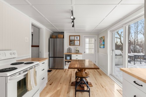 Cuisine - 2916Z Côte St-Charles, Saint-Lazare, QC 