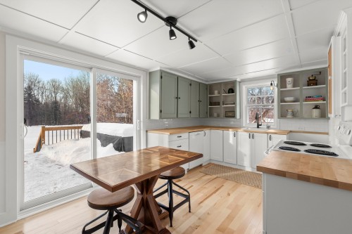 Cuisine - 2916Z Côte St-Charles, Saint-Lazare, QC 