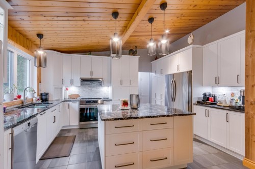 Cuisine - 6 Rue De L'Abitibi, Cantley, QC - Indoor Photo Showing Kitchen With Upgraded Kitchen
