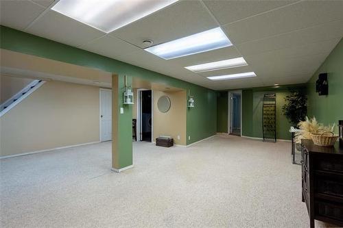 46 Finestone St, Winnipeg, MB 