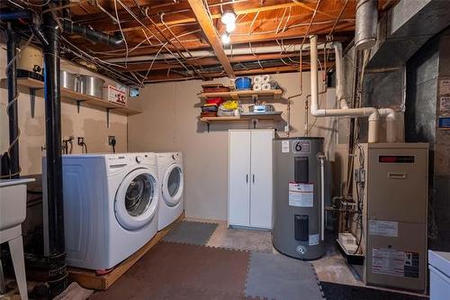 46 Finestone St, Winnipeg, MB 