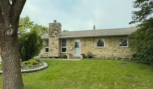 46 Finestone St, Winnipeg, MB 