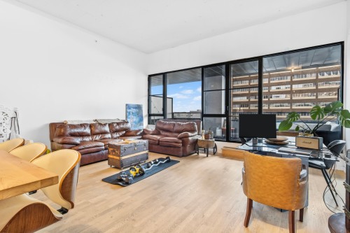 Living Room - 506-125 Rue Chabanel O., Montréal (Ahuntsic-Cartierville), QC - Indoor Photo Showing Living Room