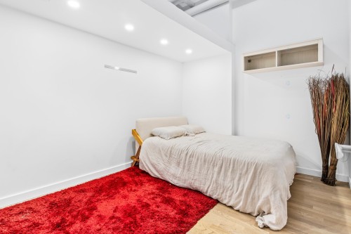 Bedroom - 506-125 Rue Chabanel O., Montréal (Ahuntsic-Cartierville), QC - Indoor Photo Showing Bedroom