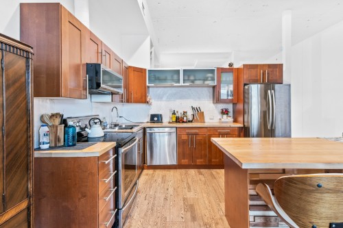 Kitchen - 506-125 Rue Chabanel O., Montréal (Ahuntsic-Cartierville), QC - Indoor Photo Showing Kitchen With Stainless Steel Kitchen
