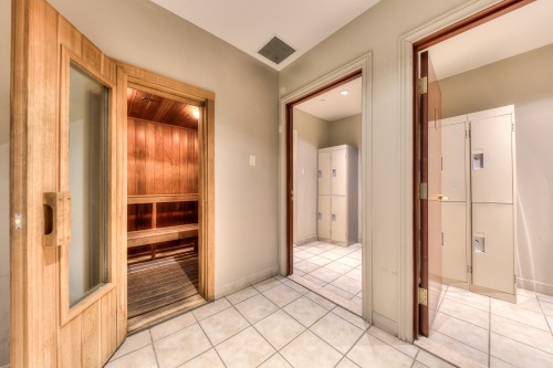 Sauna - 18C-1210 Boul. De Maisonneuve O., Montréal (Ville-Marie), QC - Indoor Photo Showing Other Room