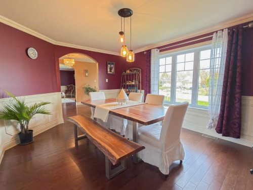 Salle à manger - 7Z Rg Des Patriotes S., Saint-Cyprien-De-Napierville, QC 