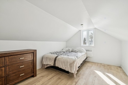Chambre à coucher - 1451 Rue St-Paul, Farnham, QC - Indoor Photo Showing Bedroom