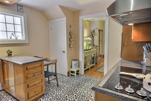 Cuisine - 155 Av. Frédéric-Hébert, Rouyn-Noranda, QC - Indoor