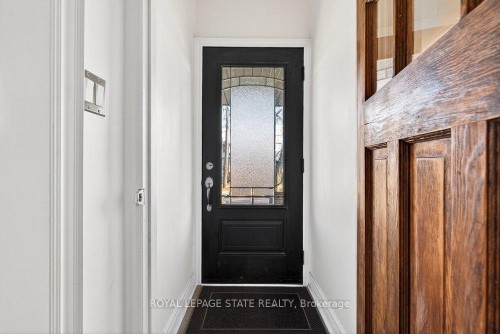 710 Rennie Street, Hamilton, ON - Indoor Photo Showing Other Room