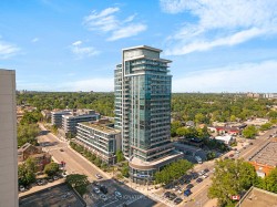 203-1 Hurontario Street  Mississauga, ON L5G 0A3