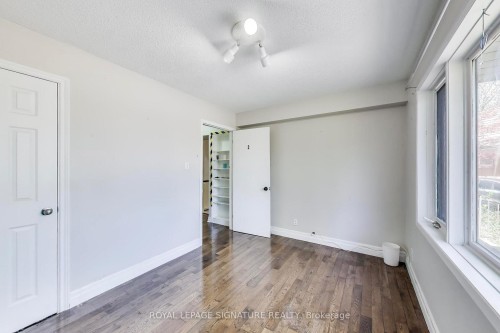 68 Harold Court, Hamilton, ON - Indoor Photo Showing Other Room