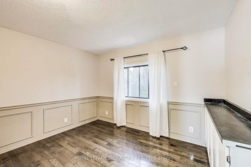 68 Harold Court, Hamilton, ON - Indoor Photo Showing Other Room