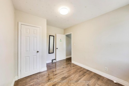 68 Harold Court, Hamilton, ON - Indoor Photo Showing Other Room