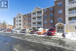 308 15 Langbrae Drive  Clayton Park, NS B3M 3W5