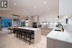 1238 QUEBEC STREET  Vancouver, BC V6A 4G7