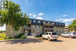 302 550 Laurier STREET Moose Jaw, SK S6H 6X6