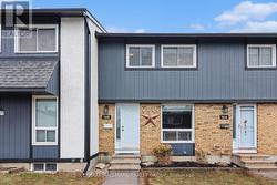 16B SPRING GROVE LANE  Ottawa, ON K2J 2C6