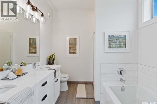 38 105 Hathway Crescent, Saskatoon, SK - Indoor Photo Showing Bathroom