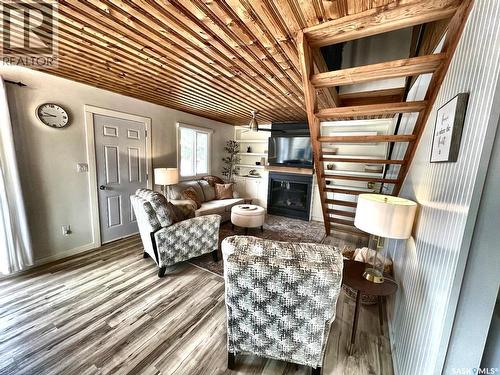 79 Snedden Crescent, Maple Bush Rm No. 224, SK - Indoor Photo Showing Other Room With Fireplace