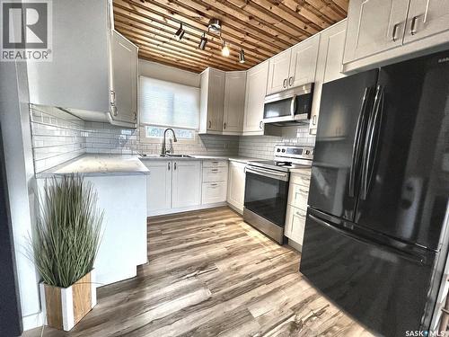79 Snedden Crescent, Maple Bush Rm No. 224, SK - Indoor Photo Showing Kitchen With Upgraded Kitchen