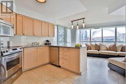 730 - 230 QUEENS QUAY W  Toronto, ON M5J 2Y7