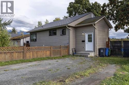 4427 GREIG AVENUE  Terrace, BC V8G 1M1