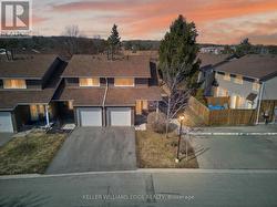 51 - 2185 FAIRCHILD BOULEVARD  Burlington, ON L7P 3P6