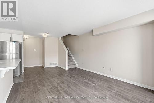 502 Radiant Private, Ottawa, ON - Indoor