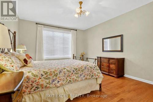 478 Fernside Street, Ottawa, ON - Indoor Photo Showing Bedroom