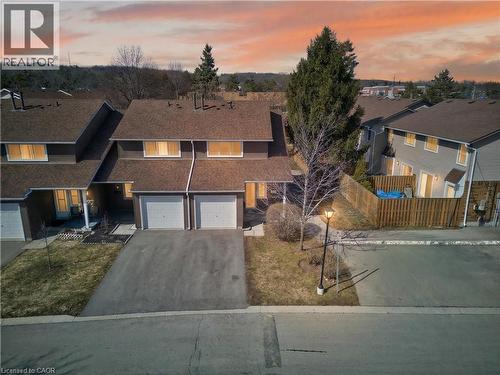 2185 FAIRCHILD Boulevard Unit# 51  Burlington, ON L7P 3P6