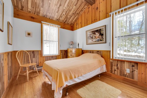 Bureau - 1524 Rue Daniel, Prévost, QC - Indoor Photo Showing Bedroom