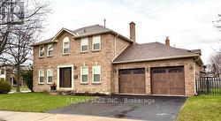 81 BURGBY AVENUE Brampton (Northwood Park), ON L6X 3E2