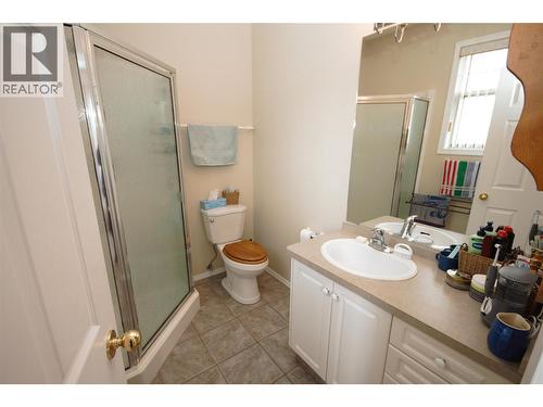 189 Willows Place, Oliver, BC - Indoor Photo Showing Bathroom