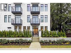 108 708 EDGAR AVENUE  Coquitlam, BC V3K 0H3