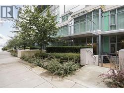 112 185 VICTORY SHIP WAY  North Vancouver, BC V7L 0G2