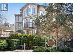 406 888 W 13TH AVENUE  Vancouver, BC V5Z 1P2