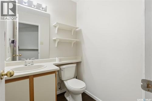 304 706 Confederation Drive, Saskatoon, SK - Indoor Photo Showing Bathroom