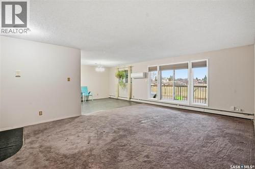 304 706 Confederation Drive, Saskatoon, SK - Indoor Photo Showing Other Room