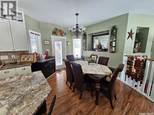 30 St Boniface Avenue, Goodsoil, SK - Indoor Photo Showing Dining Room