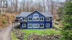 1070 SOUTH RIL LAKE ROAD Lake Of Bays, ON P0B 1A0