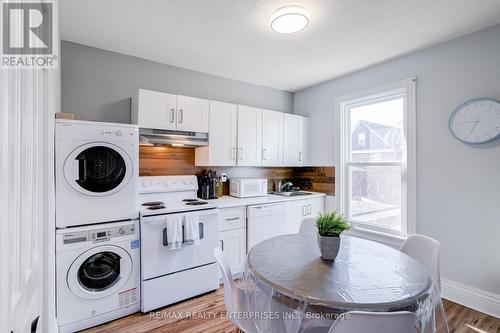 20 Sherman Avenue S, Hamilton, ON - Indoor Photo Showing Laundry Room