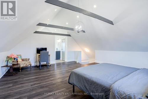 20 Sherman Avenue S, Hamilton, ON - Indoor Photo Showing Bedroom