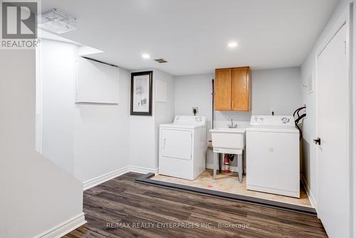 20 Sherman Avenue S, Hamilton, ON - Indoor Photo Showing Laundry Room